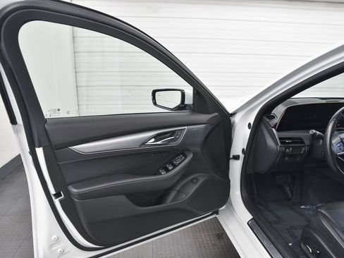 Certified 2025 Cadillac CT5 Premium Luxury w/ Sun And Sound Package image 9