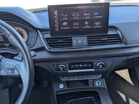 Used 2024 Audi Q5 2.0T Premium Plus AWD/4WD image 20