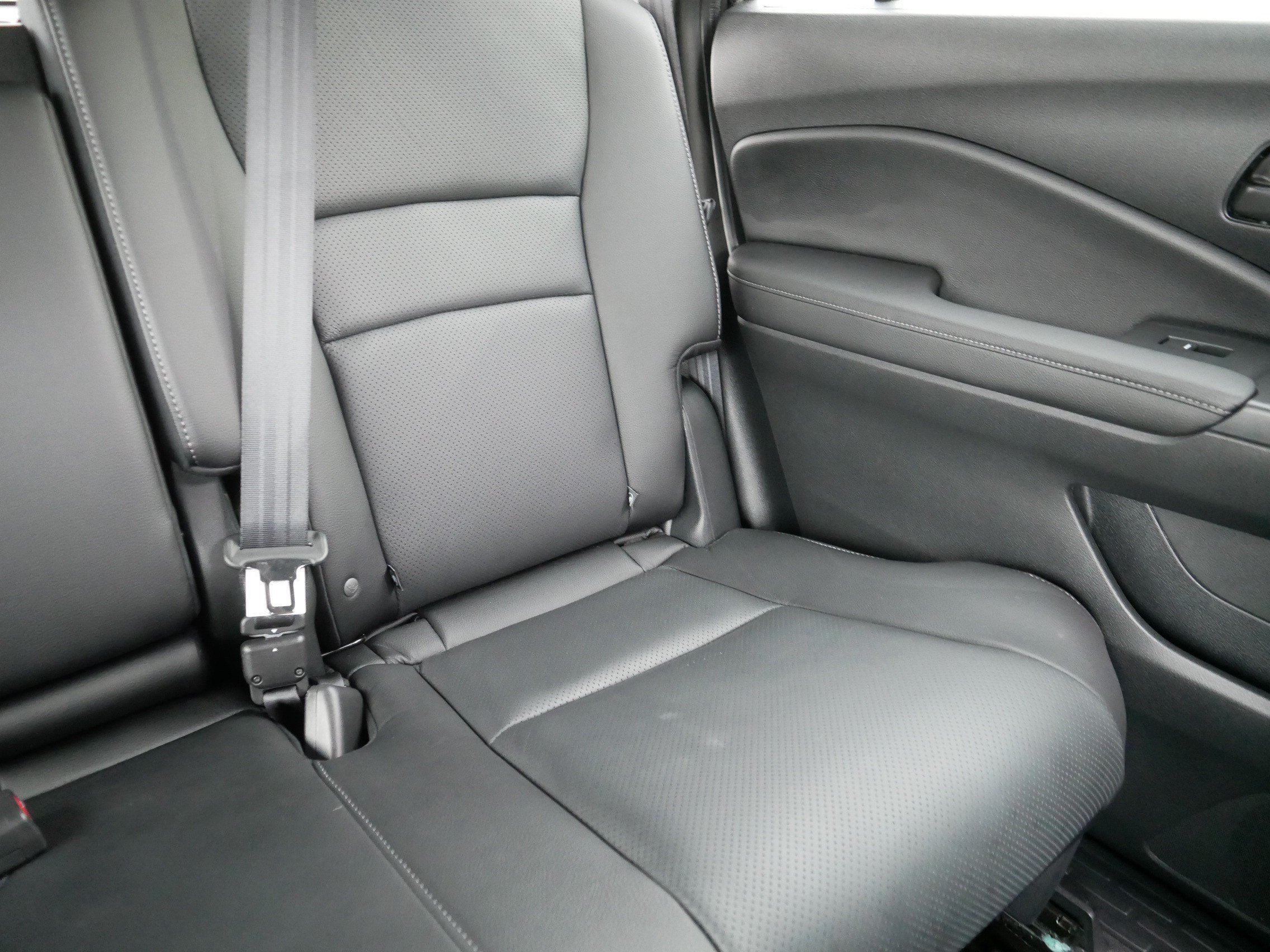 Used 2023 Honda Passport EX-L image 14