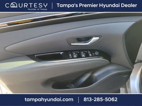 Used 2022 Hyundai Tucson SEL w/ Convenience + Premium Package image 16