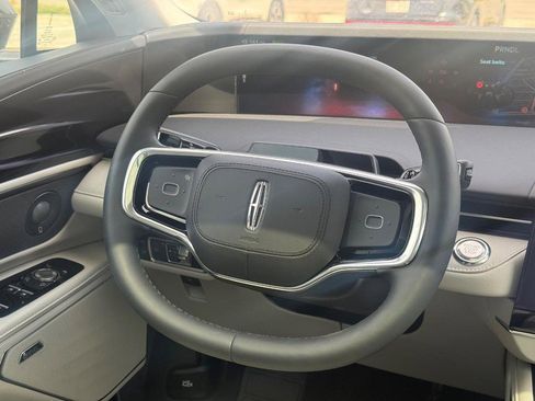 New 2026 Lincoln Nautilus Premier w/ Equipment Group 102A AWD/4WD image 8