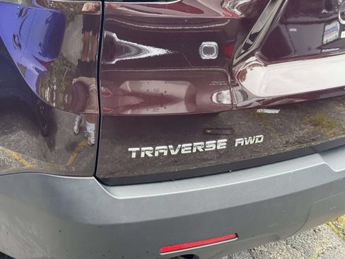 Used 2023 Chevrolet Equinox LT AWD/4WD image 11