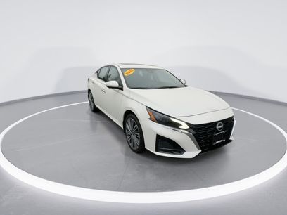 Used 2025 Nissan Altima 2.5 SL