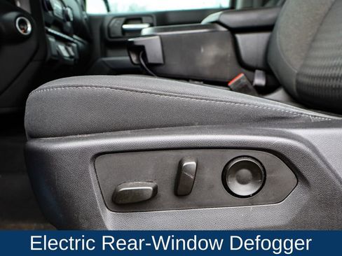 Used 2023 Chevrolet Silverado 1500 Custom image 11