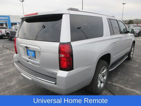 Used 2020 Chevrolet Suburban Premier w/ 6.2L Performance Package image 5