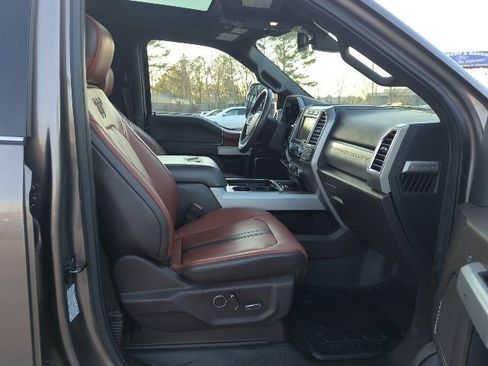 Used 2018 Ford F450 King Ranch w/ King Ranch Ultimate Package image 18