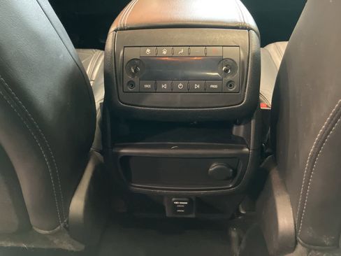 Used 2016 Buick Enclave Premium w/ Experience Buick Package image 27