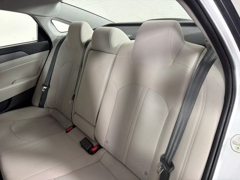 Used 2019 Hyundai Sonata SEL FWD image 16