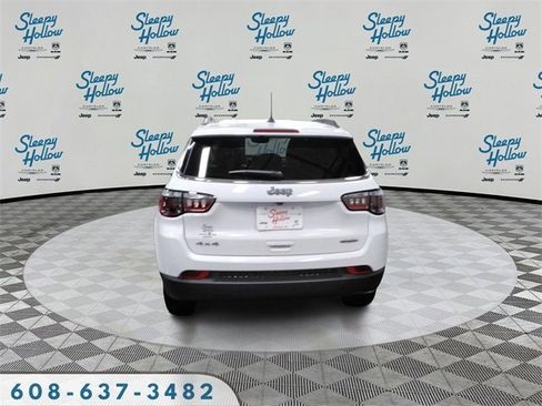 New 2026 Jeep Compass Latitude image 6