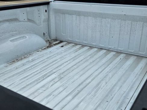 Used 2024 RAM 1500 Laramie AWD/4WD image 6