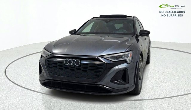 Used 2024 Audi Q8 e-tron Prestige w/ Prestige Package AWD/4WD image 2