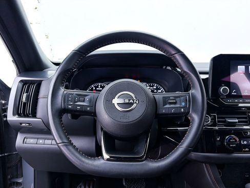 Used 2024 Nissan Pathfinder Rock Creek AWD/4WD image 29