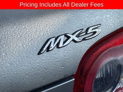 Used 2011 MAZDA MX-5 Miata Grand Touring w/ Premium Pkg RWD image 7