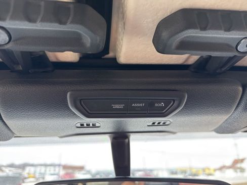 Used 2022 Jeep Wrangler Unlimited Sport image 56