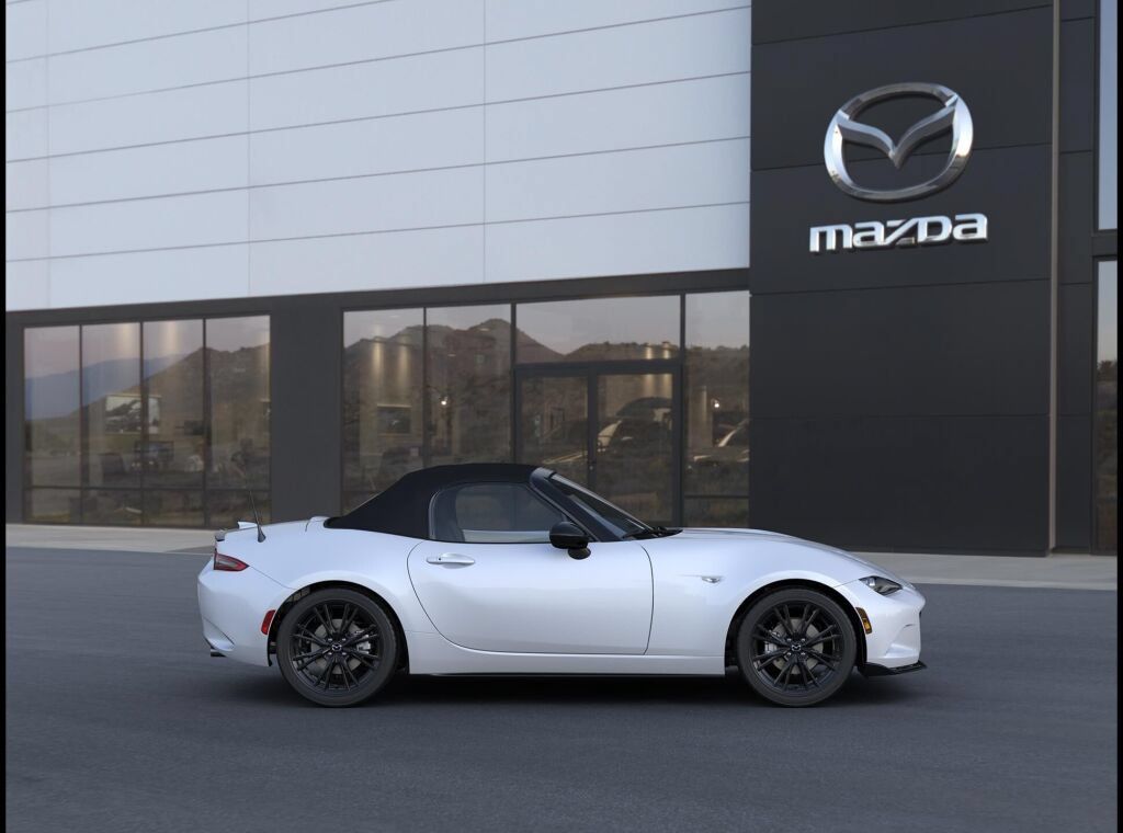 New 2026 MAZDA MX-5 Miata Club w/ Brembo/BBS Recaro Package RWD image 5