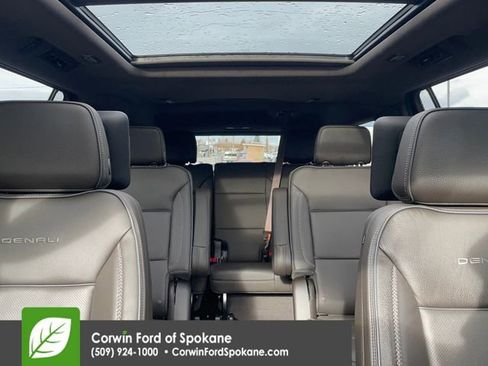 Used 2024 GMC Yukon XL Denali image 42