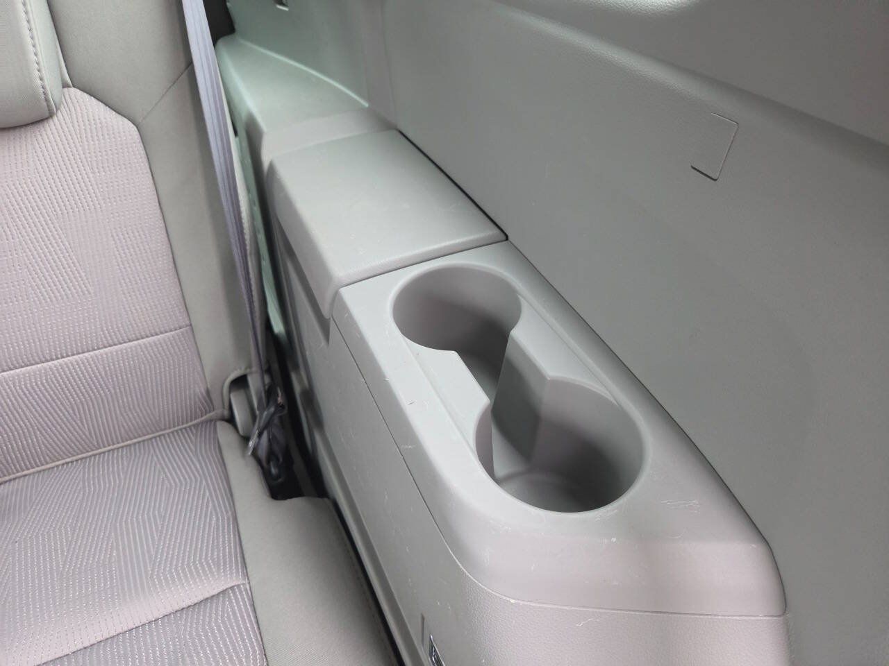 Used 2012 Honda Pilot EX image 32