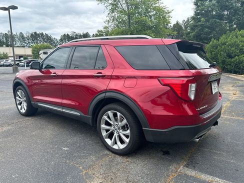 Used 2021 Ford Explorer Platinum w/ Equipment Group 601A AWD/4WD image 8