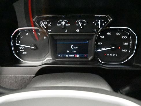 Used 2020 GMC Sierra 1500 Elevation w/ Elevation Value Package AWD/4WD image 14