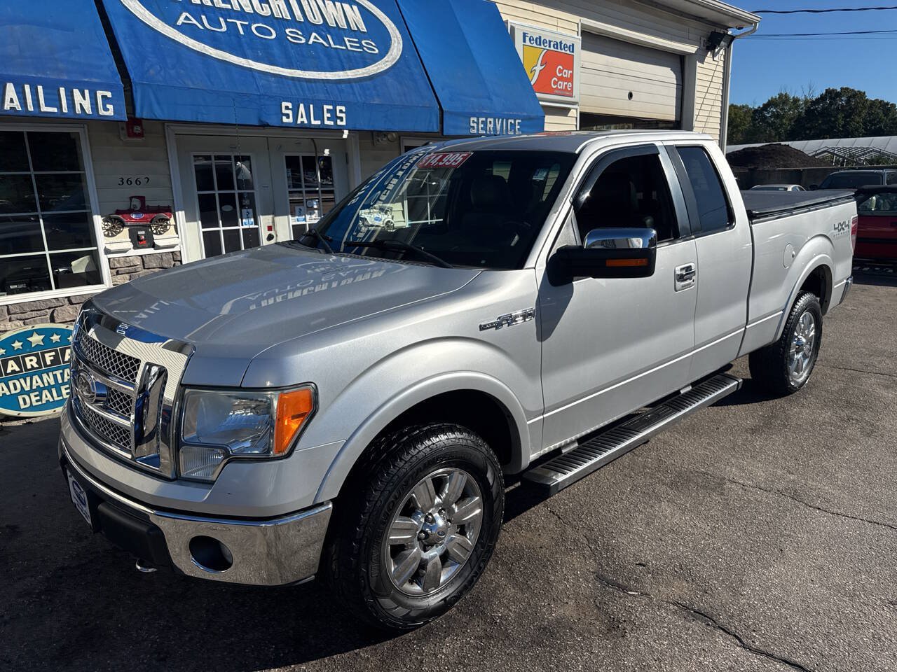 Used 2011 Ford F150 Lariat w/ Lariat Chrome Pkg AWD/4WD image 3