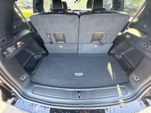 New 2025 Jeep Grand Cherokee L Limited w/ Black Appearance Package image 18