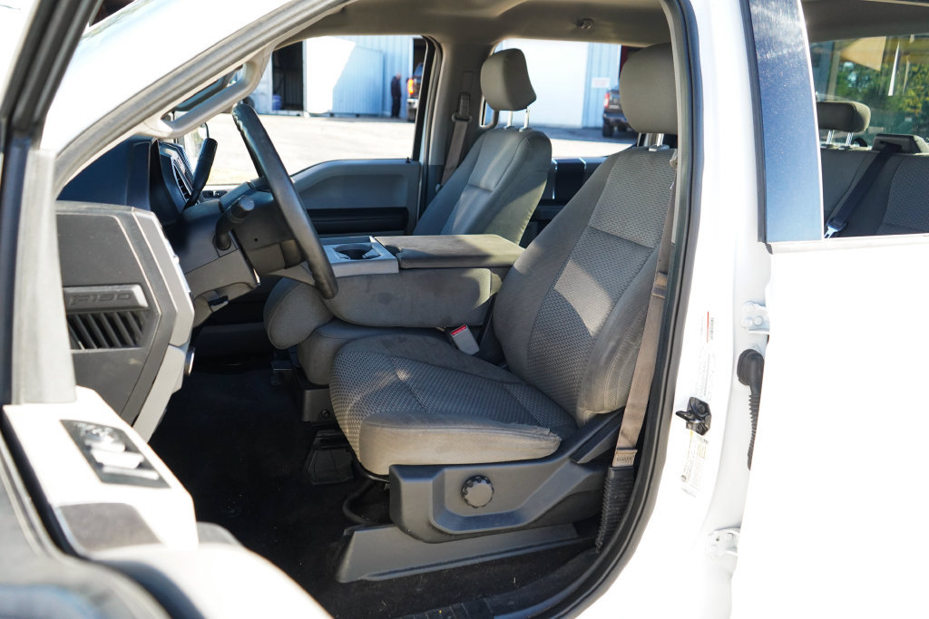 Used 2016 Ford F150 XLT w/ Trailer Tow Package AWD/4WD image 7