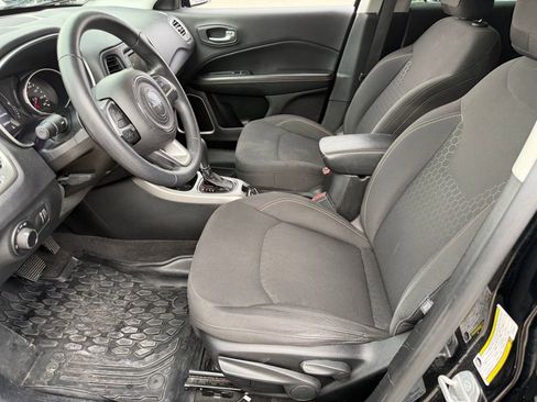 Used 2018 Jeep Compass Sport FWD image 22
