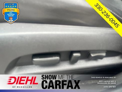 Used 2017 GMC Terrain SLT w/ Open Road Package AWD/4WD image 19