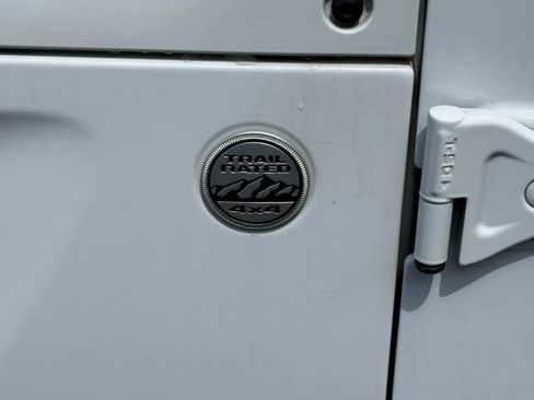 Used 2021 Jeep Wrangler Unlimited Sport AWD/4WD image 68