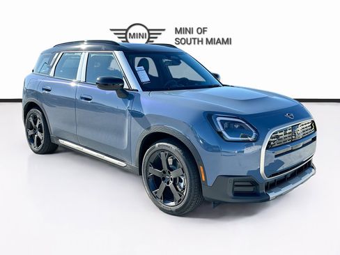 New 2026 MINI Cooper Countryman SE image 1