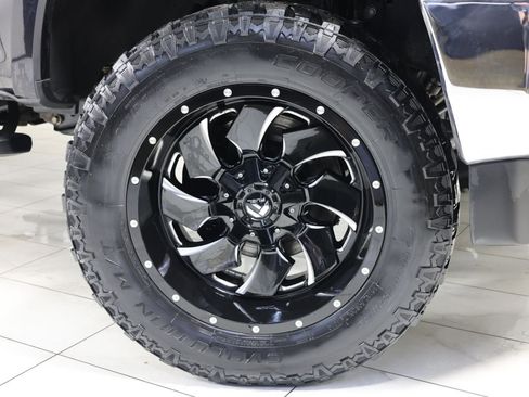 Used 2019 Ford F250 XLT image 11