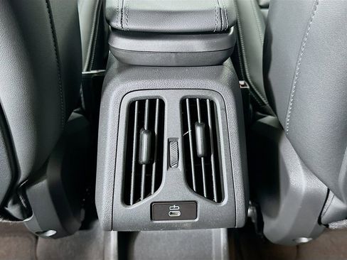 New 2026 BMW X2 xDrive28i w/ Convenience Package image 18