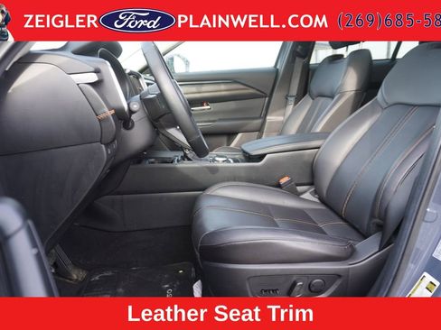 Used 2025 MAZDA CX-50 AWD 2.5 S w/ Premium Plus Pkg image 18
