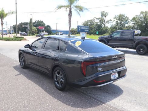 Used 2025 Kia K4 FWD image 8