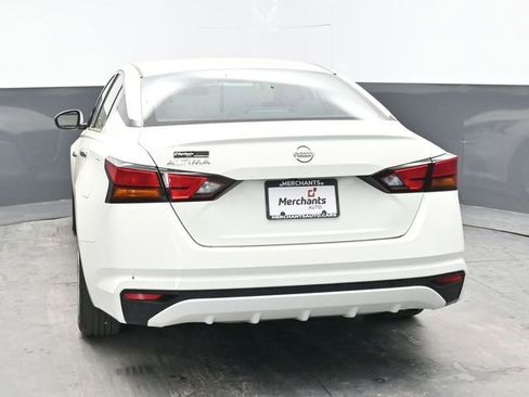 Used 2021 Nissan Altima 2.5 S FWD image 5