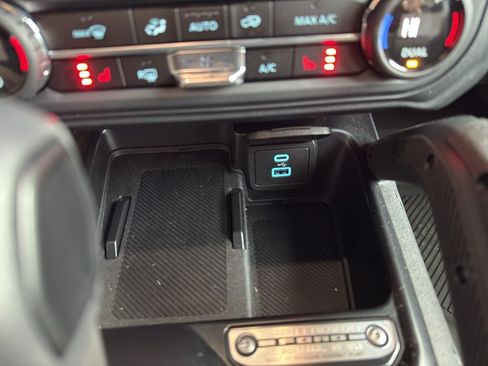 New 2025 Ford Bronco Big Bend w/ Black Diamond Package image 26