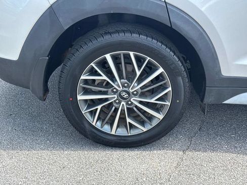 Used 2020 Hyundai Tucson Limited FWD image 11