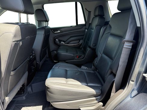Used 2019 GMC Yukon SLT w/ Premium Edition RWD image 16
