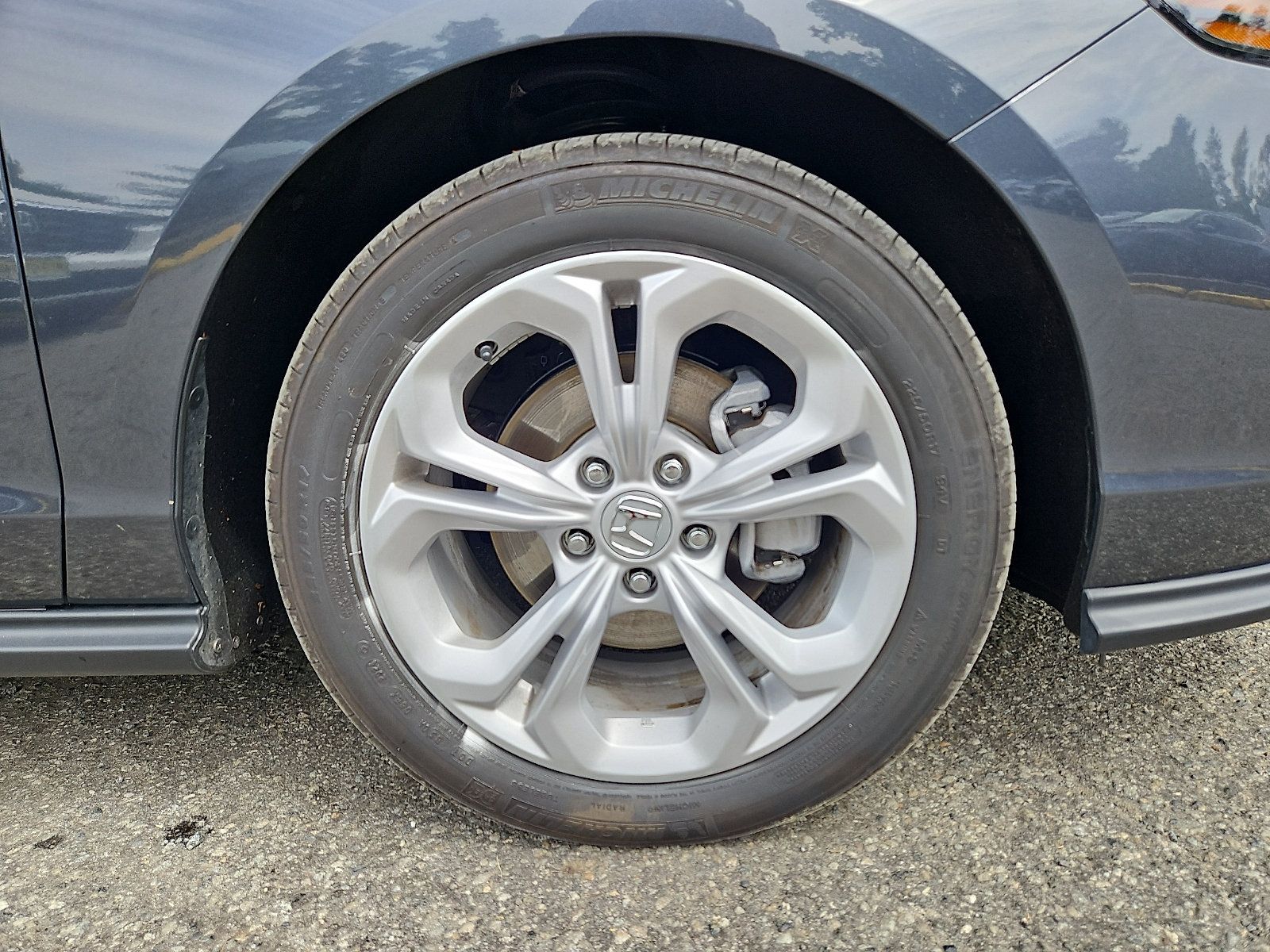 Used 2025 Honda Accord LX image 9