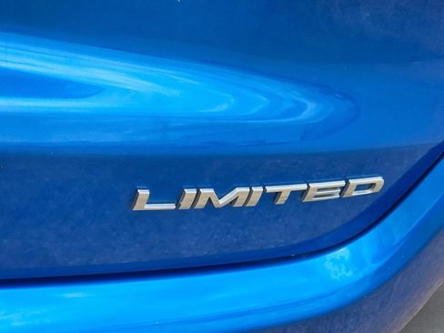 Used 2025 Jeep Compass Limited AWD/4WD image 8