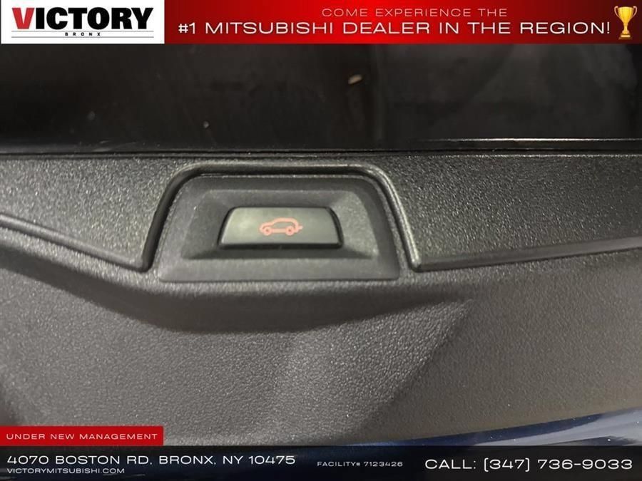 Used 2020 BMW X5 M50i AWD/4WD image 31