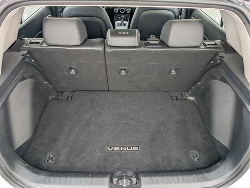 Certified 2025 Hyundai Venue Limited image 14