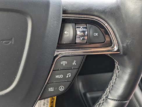 Certified 2024 Lincoln Navigator Reserve image 30