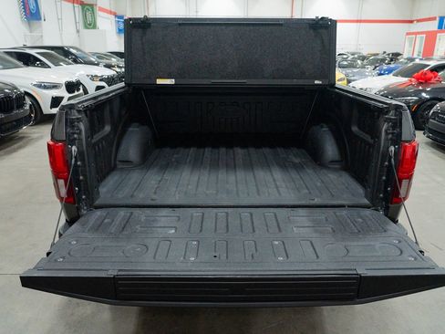 Used 2019 Ford F150 Lariat w/ Equipment Group 502A Luxury image 15