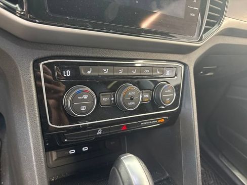 Used 2023 Volkswagen Atlas SE w/ Panoramic Sunroof Package FWD image 36