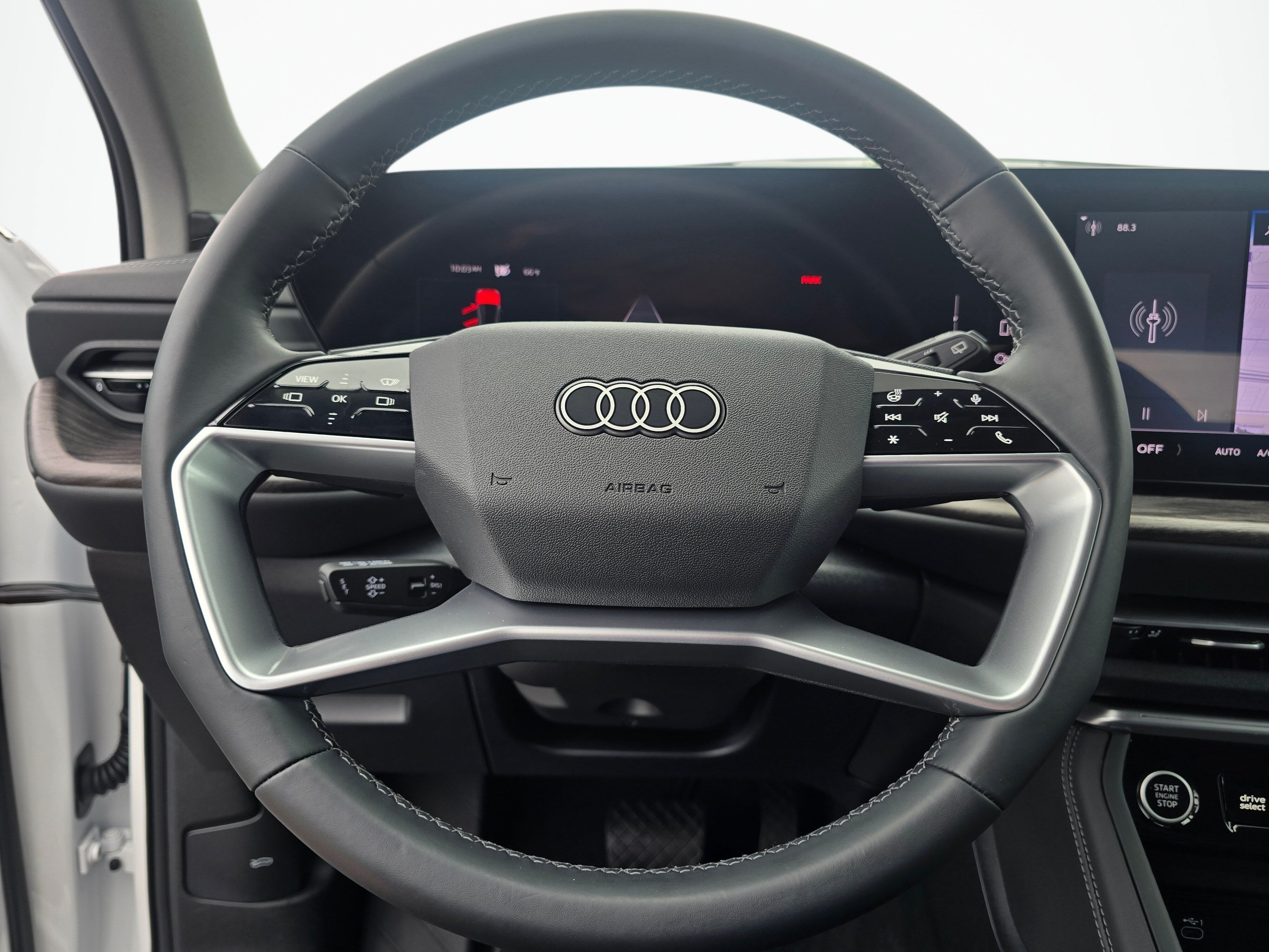 Certified 2025 Audi Q5 Premium Plus w/ Premium Plus AWD/4WD image 13