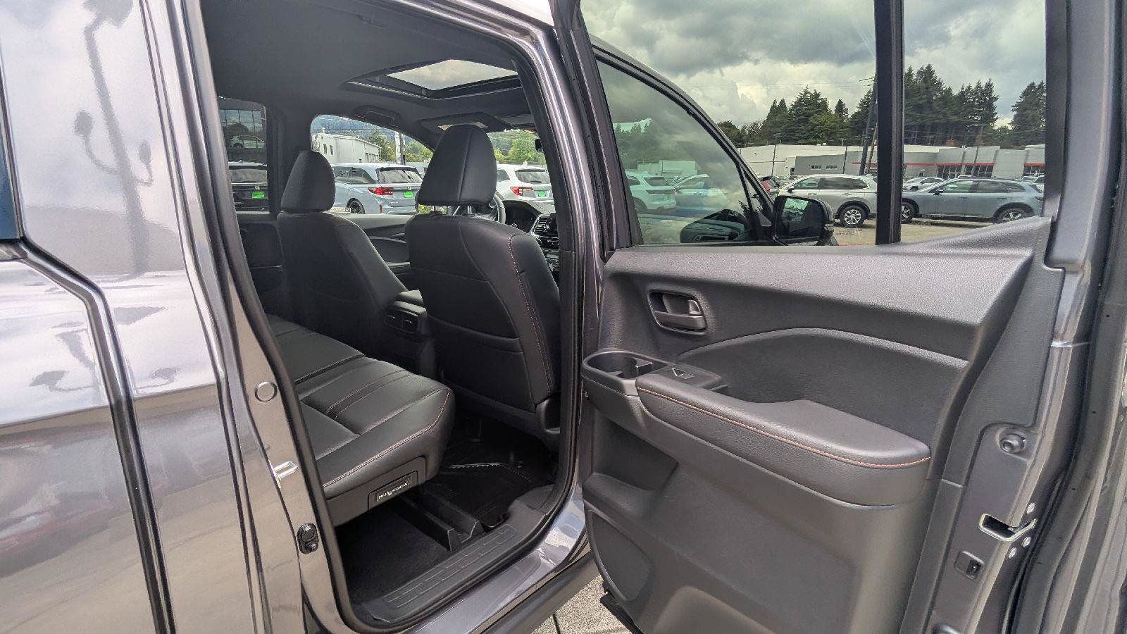 Used 2024 Honda Ridgeline TrailSport image 17