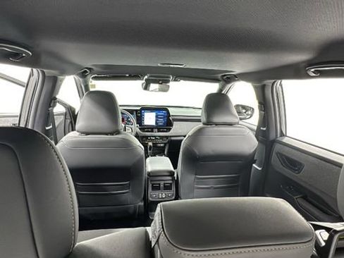 New 2026 Subaru Outback Limited XT image 18