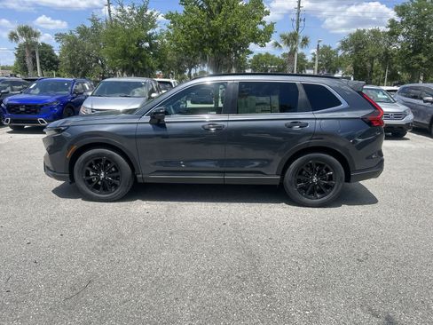 Used 2025 Honda CR-V Sport image 3