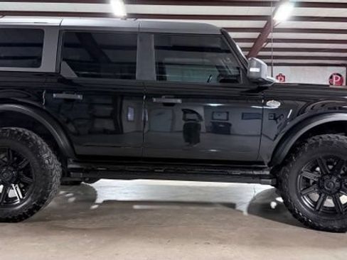 Used 2023 Ford Bronco Wildtrak AWD/4WD image 2